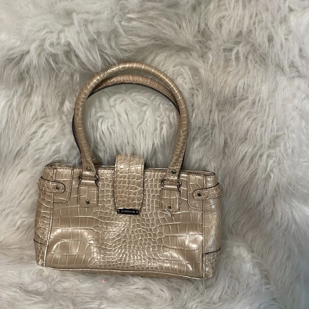 Liz Claiborne shoulder purse